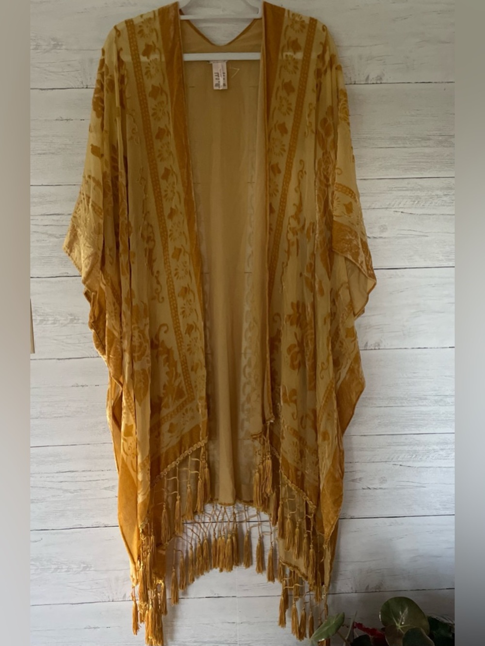 Free People Mustard Yellow burnout velvet Fringe Kimono Cover-Up one size
Mint